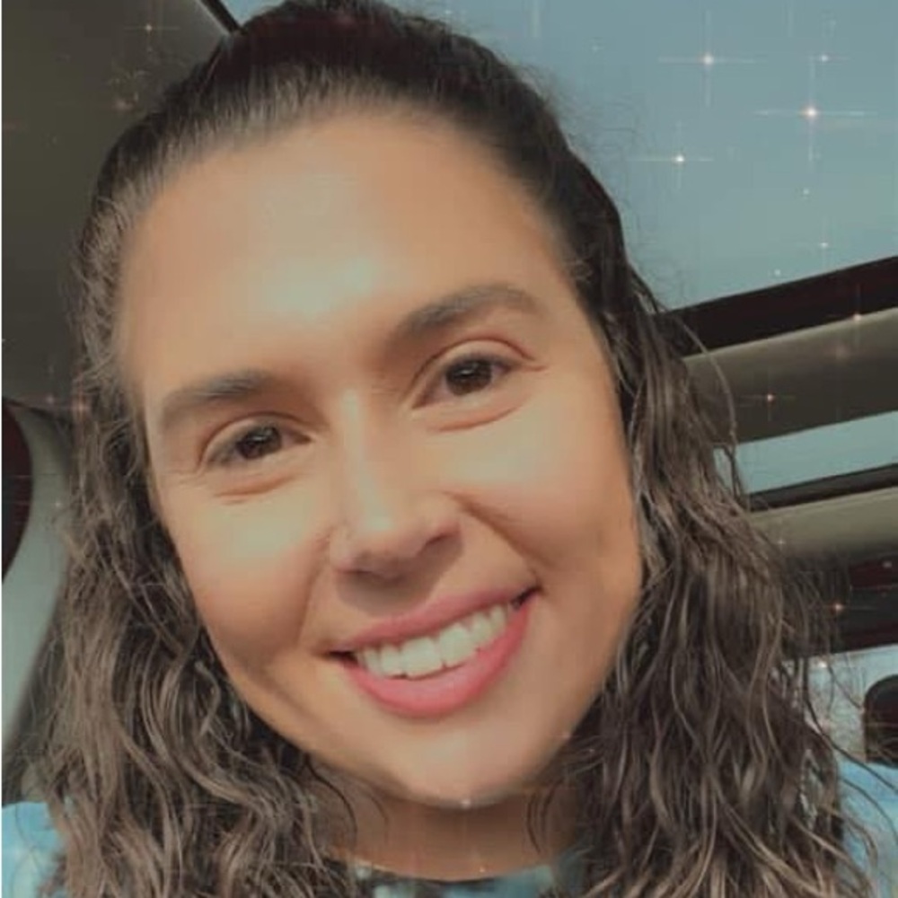 Meet your Posher, Ashley Lyn Barone ✨